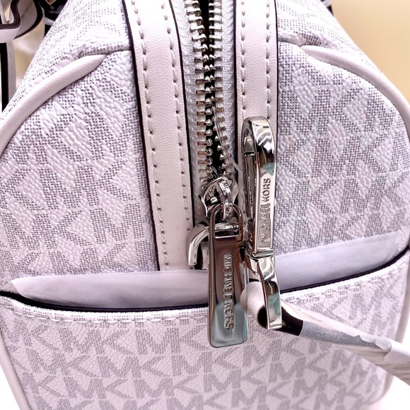 Michael Kors Bedford Crossbody Bag - Picture 6 of 11